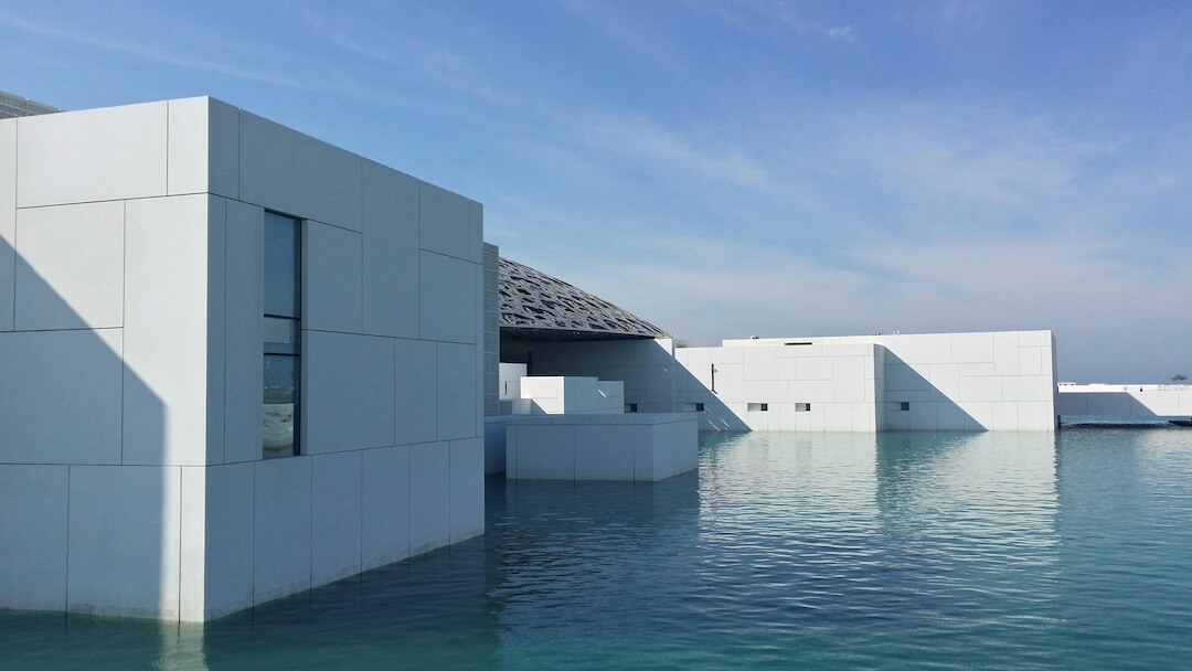 Benefits of Installing Fine Particle Pool Netting in Your Florida Home Image