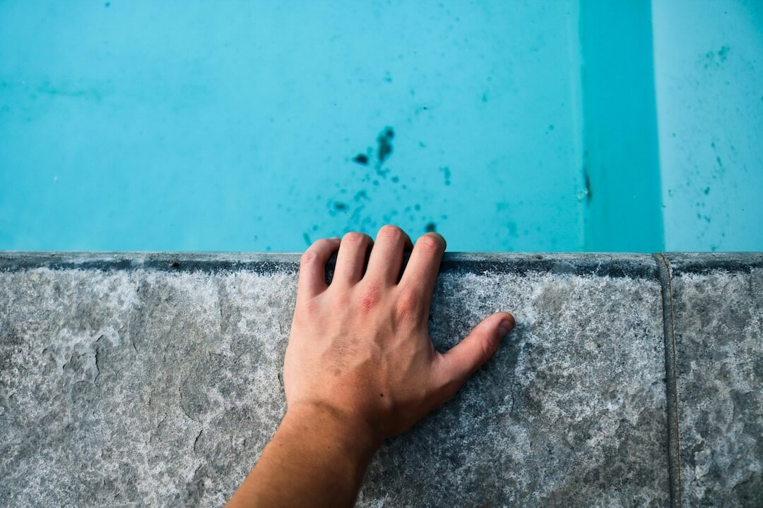 Signs That Your Pool Main Drain Cover Needs Replacement Image